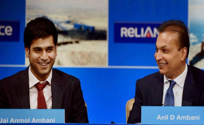 अनिल अंबानी ने बेटे अनमोल को बनाया डायरेक्टर, कंपनी के लिए बताया लकी