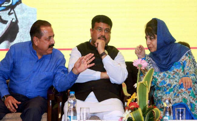 सिंधु जल समझौता से जम्मू कश्मीर को हुआ भारी नुकसान : महबूबा