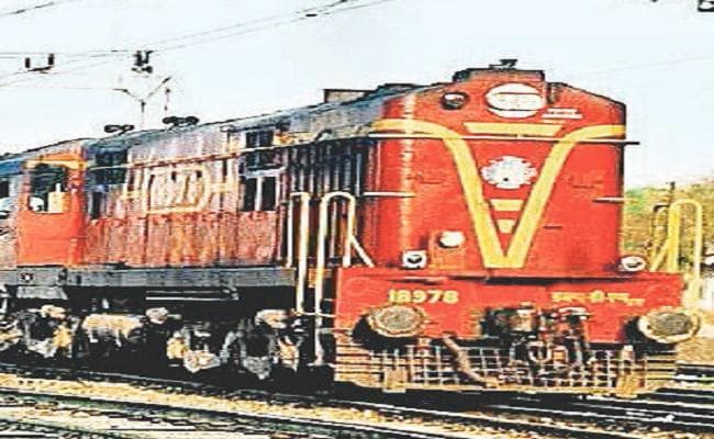 कल से बदल जायेगी कई ट्रेनों की समय सारणी