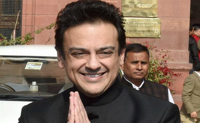 अदनान ने पाकिस्तान के खिलाफ फोड़ा ट्वीट बम, मचा बवाल