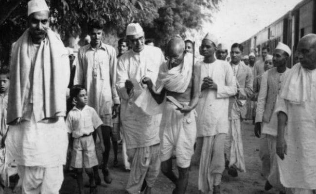 गांधी जयंती आज : चंपारण सत्याग्रह को क्यों याद करें