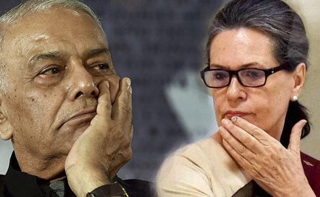 यशवंत सिन्हा ने सोनिया गांधी के कांग्रेस अध्यक्ष पद से संभावित रिटायरमेंट पर लेख लिख तारीफ की