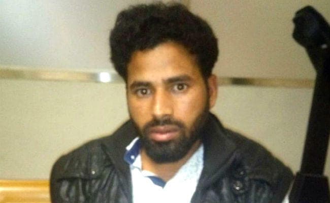 UP : उत्तर प्रदेश की ATS टीम ने आजमगढ़ निवासी ISIS के संदिग्ध आतंकी को मुंबई से दबोचा, वीडियो