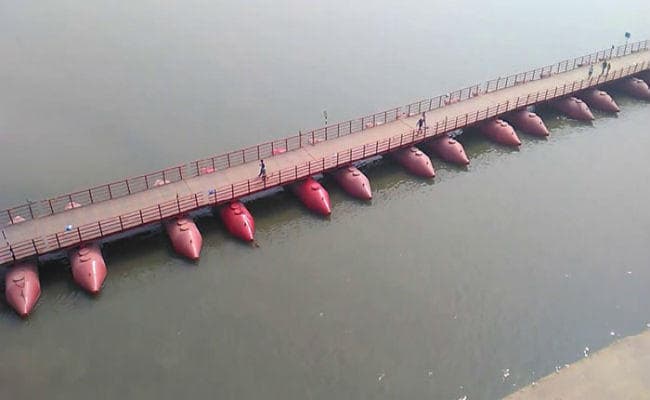 आज से पीपा पुल से पार करें गंगा