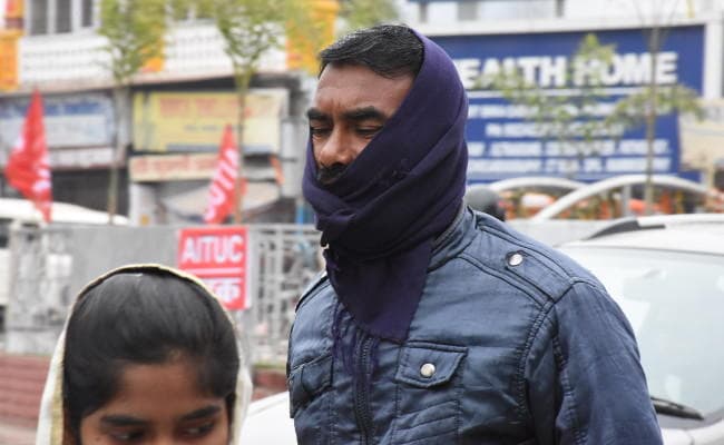 झारखंड में असर दिखाने लगी ठंड, गिरेगा पारा, पटना में अब भी गर्मी, 13 के बाद आ सकती है ठंड