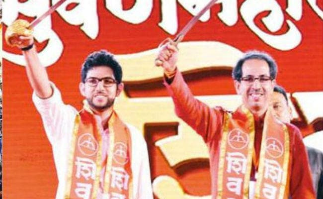 कुछ तो गड़बड़ है! 2019 के पहले शिवसेना कर देगी भाजपा को ''बाय बाय''