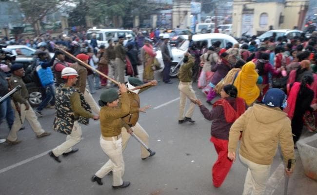 लालू से सहायक नर्सों ने लगायी गुहार, भड़के स्वास्थ्य मंत्री मंगल पांडेय