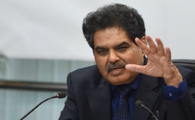 सेबी की बैठक में लिये गये कई बड़े फैसले, शेयर व म्यूचुअल फंड निवेशकों को होगा लाभ