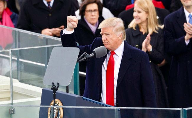 डोनल्ड ट्रंप का पहला चुनावी वादा पूरा, यूएस-मेक्सिको सीमा पर बनेगी दीवार