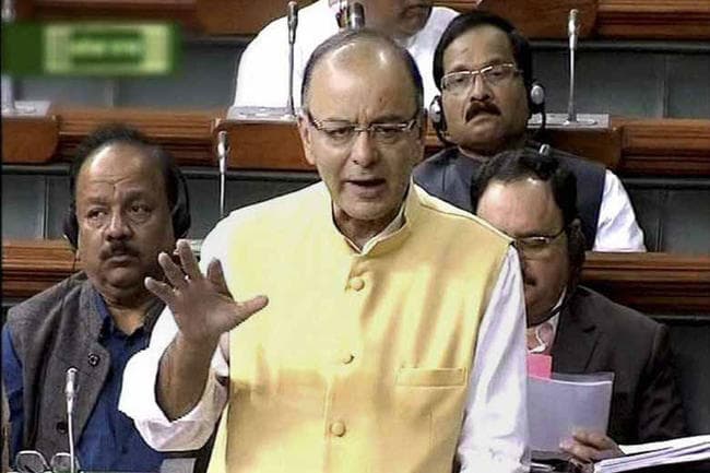 संसद में आर्थिक सर्वेक्षण पेश, सब्सिडी की जगह यूनिवर्सल बेसिक इनकम पर जोर, विकास दर 6.75 से 7.5 फीसदी रहने का अनुमान