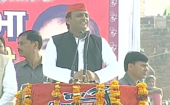 अखिलेश बोले, ''पत्थरों वाली सरकार की भाषा बदल गयी''