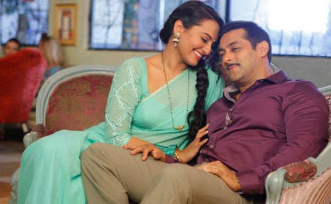 सोनाक्षी सिन्‍हा की दिली ख्‍वाहिश- सलमान से पूछना चाहती हैं ये सवाल...