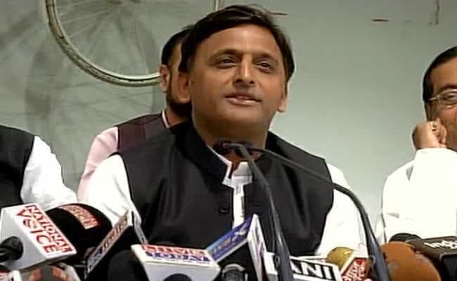 अखिलेश बोले, 2022 में सत्ता में लौटकर गंगाजल से धुलवाऊंगा सीएम हाउस