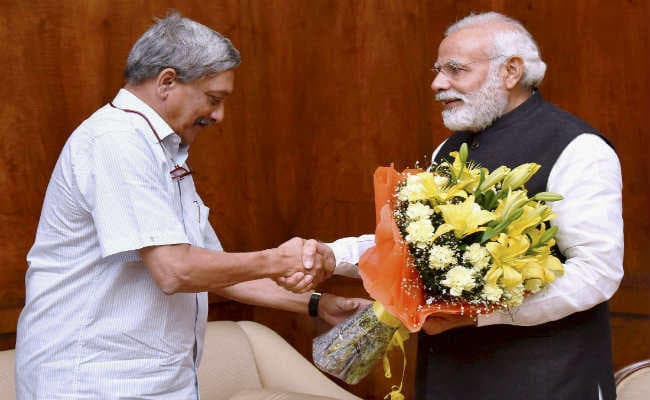 पर्रिकर बोले, दिग्विजय गोवा में घूमते रहे और हमने सरकार बना ली