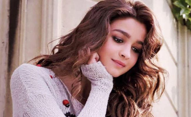 आलिया ने ठुकरा दिया आमिर खान संग काम करने का ऑफर, वीडियो