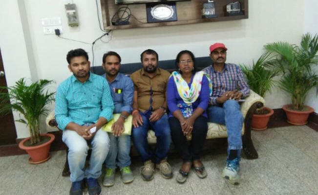 मुख्यमंत्री रघुवर दास से मिलने प्रोजेक्ट बिल्डिंग पहुंचे हैं जेपीएससी सिविल सेवा अभ्यर्थी