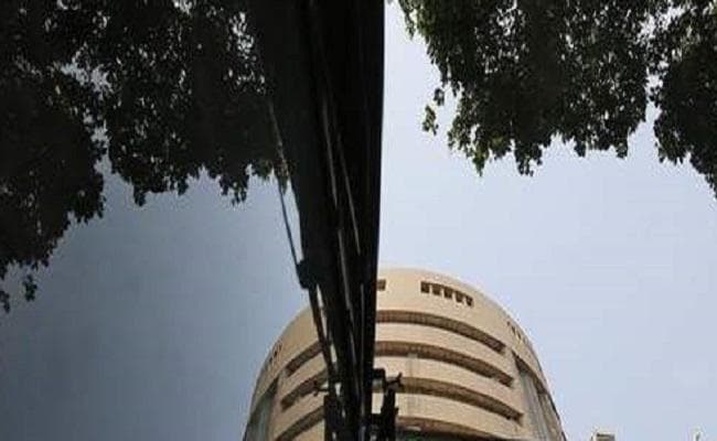 वैश्विक बाजारों में मिलेजुले रुख से 160 अंक उछला सेंसेक्स, निफ्टी भी मजबूत