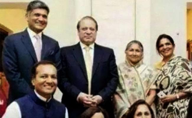 पाक पीएम नवाज शरीफ ने जिंदल से मुलाकात का किया खुलासा, कहा - सेना को भरोसे में लेकर की थी पर्दे के पीछे की कूटनीति