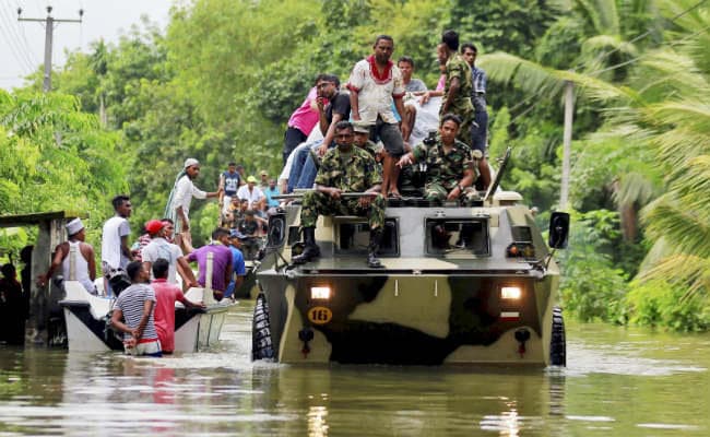 श्रीलंका में बाढ़ से मरनेवालों की संख्या बढ़ कर 150 हुई