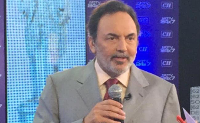 बैंक से धोखाधड़ी मामले में पत्रकार प्रणय रॉय के घर सीबीआइ छापा, एनडीटीवी ने बदले की कार्रवाई बताया, वेंकैया बोले, कानून कर रहा अपना काम