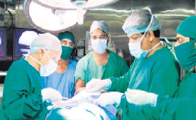 मरीजों की सेवा में तत्पर संत एलिजाबेथ्स हॉस्पिटल