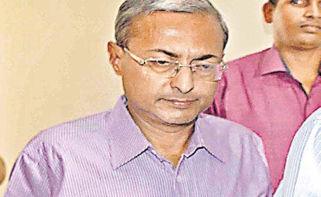 रांची के प्रमुख आयकर आयुक्त तापस दत्त गिरफ्तार, घर में मिले 3.50 करोड़ रुपये और पांच किलो जेवर