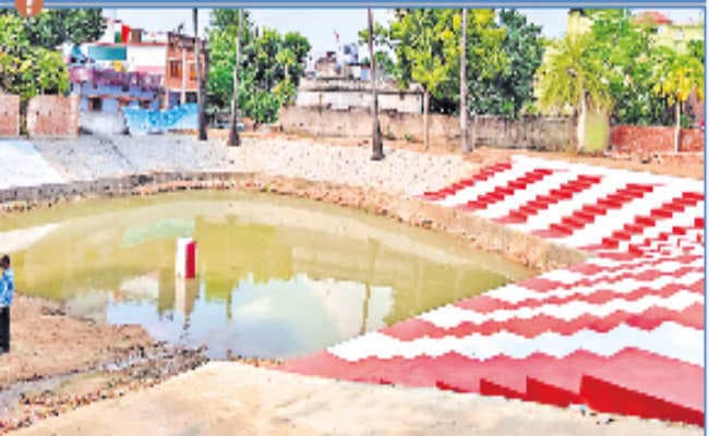 बेलाबगान का तालाब दे रहा स्वच्छता संदेश