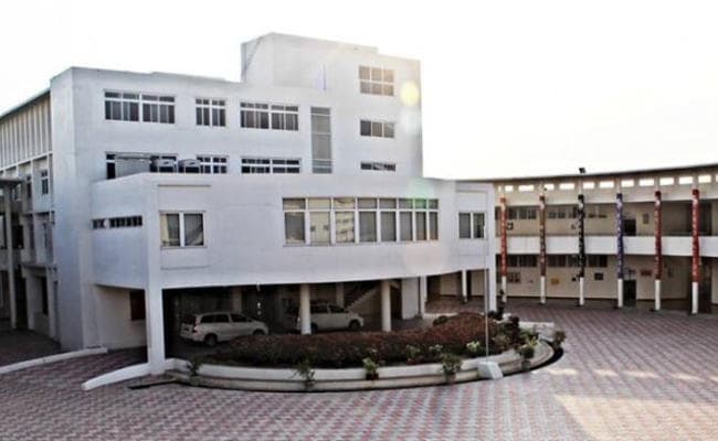 यौन उत्पीड़न के आरोपों में सिंबियोसिस लॉ स्कूल का प्रोफेसर निलंबित