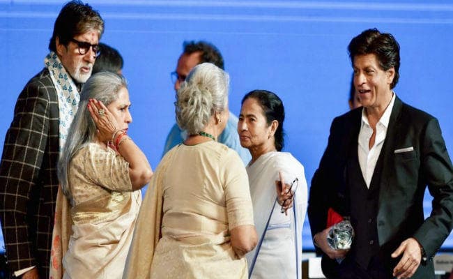 कोलकाता फिल्म समारोह के उद्घाटन पर ममता ने भाजपा पर निशाना साधा