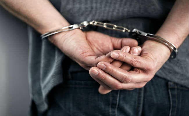 पेट्रापोल इलाके से एक रोहिंग्या गिरफ्तार, नकली पासपोर्ट, आधार कार्ड, वोटर कार्ड बरामद, बांग्लादेश जाने की कोशिश में पकड़ा गया