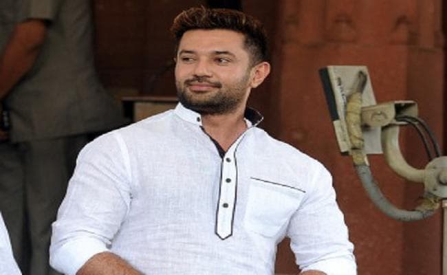 भूपेंद्र यादव से मिले चिराग पासवान, एनडीए में सीट शेयरिंग पर बातचीत की चर्चा