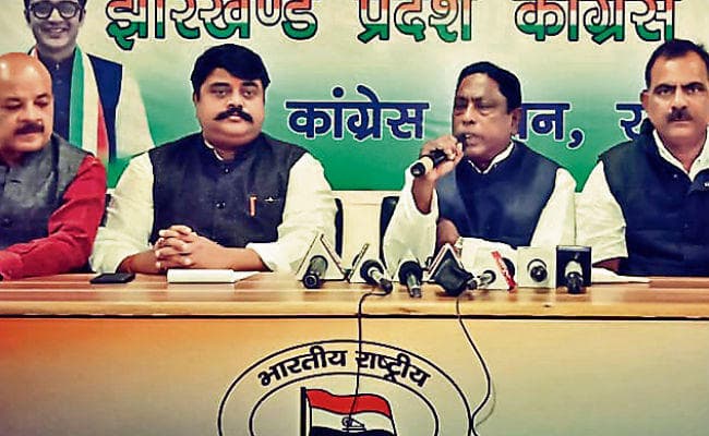 रांची : पारा शिक्षकों को बिना शर्त रिहा करें बर्खास्त की सेवा बहाल हो : कांग्रेस