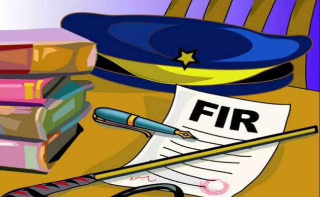 रांची : पंडरा पुलिस ने किया दुर्व्यवहार, फरियादी से कहा, बेटी को संभाल नहीं सकते हो क्या?