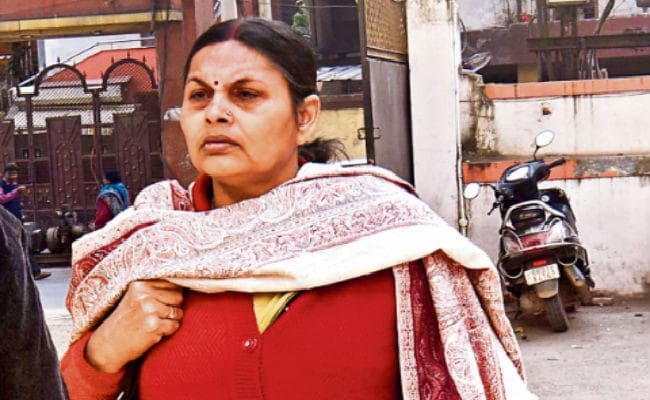 पटना : ब्रजेश ठाकुर की पत्नी से पांच घंटे इडी ने की पूछताछ, जब्त होगी दो करोड़ रुपये की संपत्ति