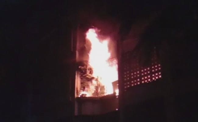 मुंबई में फिर लगी आग, 4 लोगों की मौत, 7 घायल