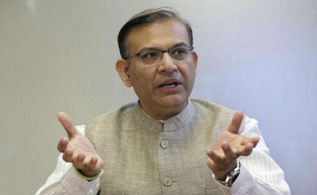 जयंत सिन्हा ने एयर डेक्कन को दिया अल्टीमेटम