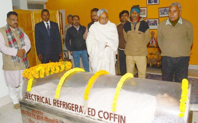 छत्तीसगढ़-त्रिपुरा के पूर्व राज्यपाल डीएन सहाय का निधन, CM ने जताया शोक, राजकीय सम्मान के साथ होगा अंतिम संस्कार