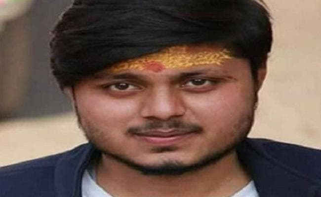 कासगंज : चंदन की हत्या में इस्तेमाल तमंचा बरामद, दो और आरोपित गिरफ्तार