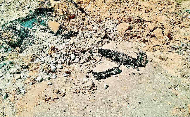 गुमला : आंजन धाम के रास्ते से मिली 3 लैंड माइंस, 10 लाख इनामी नक्सली राजेंद्र उरांव ने किया खुलासा