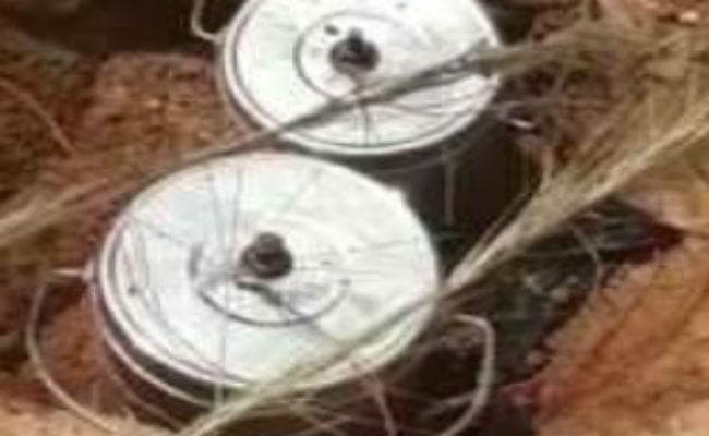 बोकारो पुलिस को हाथ लगी बड़ी सफलता, लुगु पहाड़ से भारी मात्रा में विस्फोटक, नक्सली साहित्य बरामद