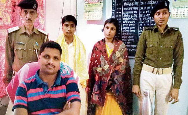 बिहार : नाबालिग से शादी रचानेवाला भेजा गया जेल, बराती, पुजारी, नाई, डीजे व रथ संचालक पर भी प्राथमिकी दर्ज