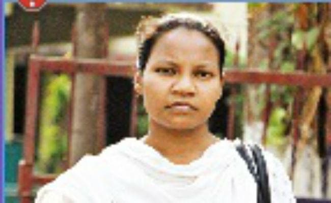 नौकरी दिलाने के नाम पर महिला से ठगे 5 लाख