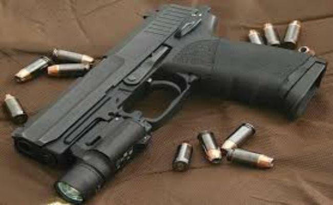 ब्रिटेन ने यमन से किया आग्रह, विद्रोहियों को हथियार मुहैया ना करायें