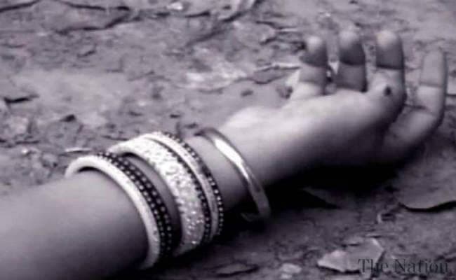 विवाहिता की हत्या, शव जलाया नदी किनारे बची मिली अस्थियां