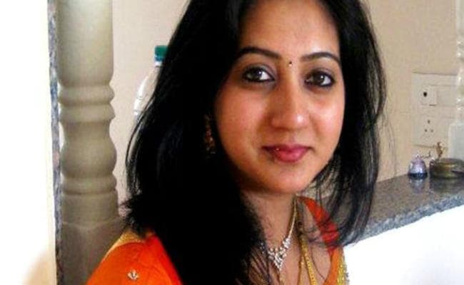भारतीय मूल की सविता हलप्पनवार की मौत से आयरलैंड में बदला गर्भपात कानून