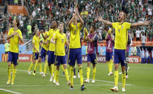 FIFA WC : स्वीडन ने मैक्सिको को 3-0 से हराया, दोनों नाकआउट में