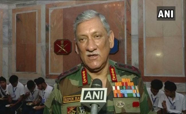 बोले जनरल रावत- सेना घाटी में लोगों के साथ कर रही है दोस्ताना व्यवहार