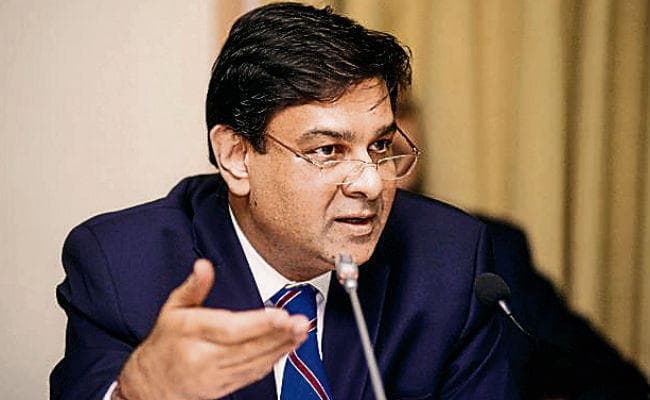 आरबीआई गवर्नर उर्जित पटेल ने कहा- एनपीए को रोकने के लिए बैंक करें सख्ती
