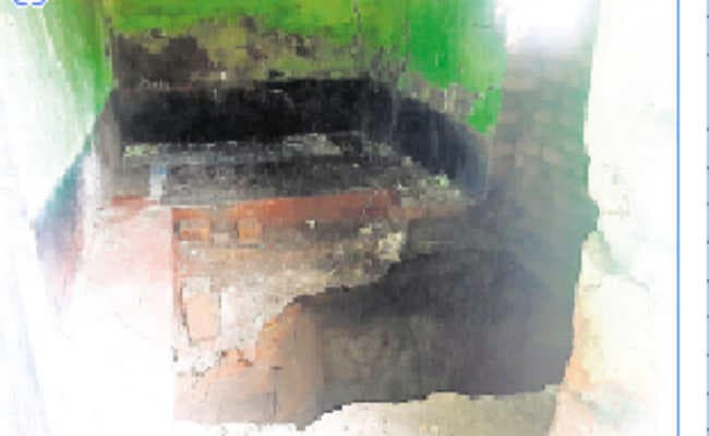 सांकतोड़िया शिशुबागान में बना गोफ