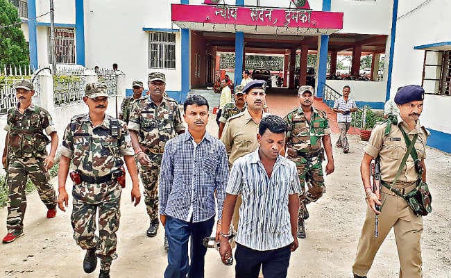 दुमका : एसपी अमरजीत बलिहार हत्याकांड, नक्सली प्रवीर व सनातन बास्की को फांसी की सजा